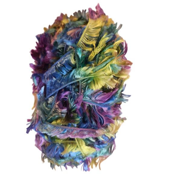 Bernat Boa Yarn Exotic 100% Polyester Eyelash 4 Skeins 50g Each Toucan - Picture 4 of 5